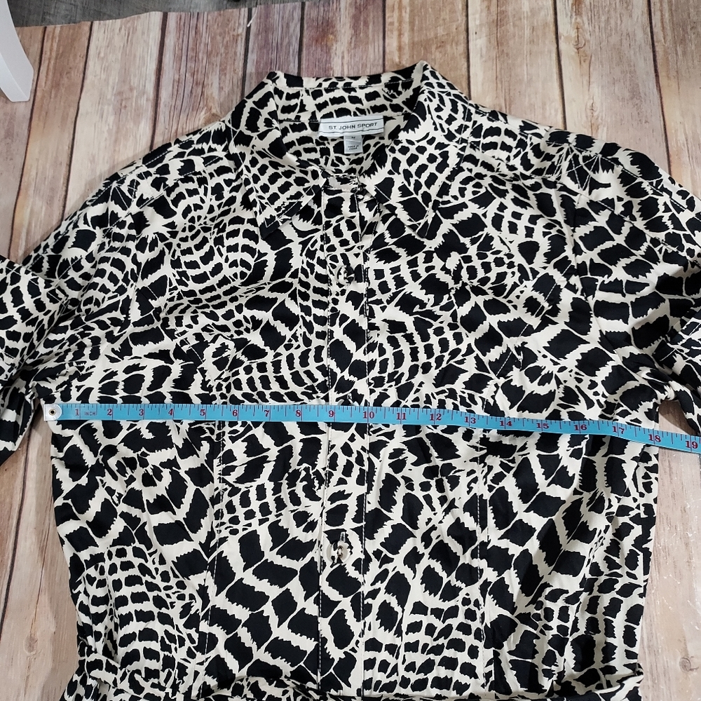 St. John Sport animal print belted shirt dress M - Picture 12 of 14
